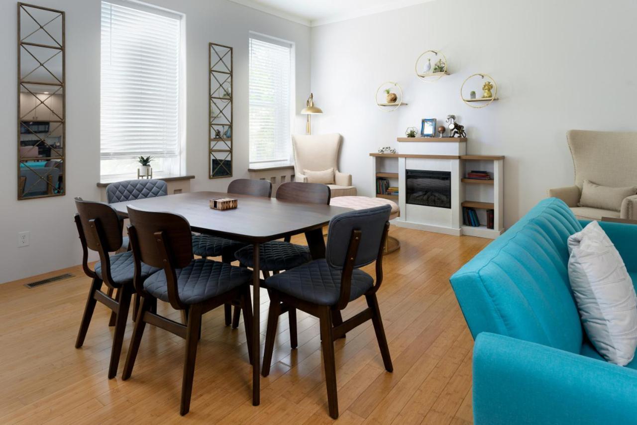 115 N Main Huge 2 Bedroom Unit On Main Street Saint Charles Eksteriør bilde
