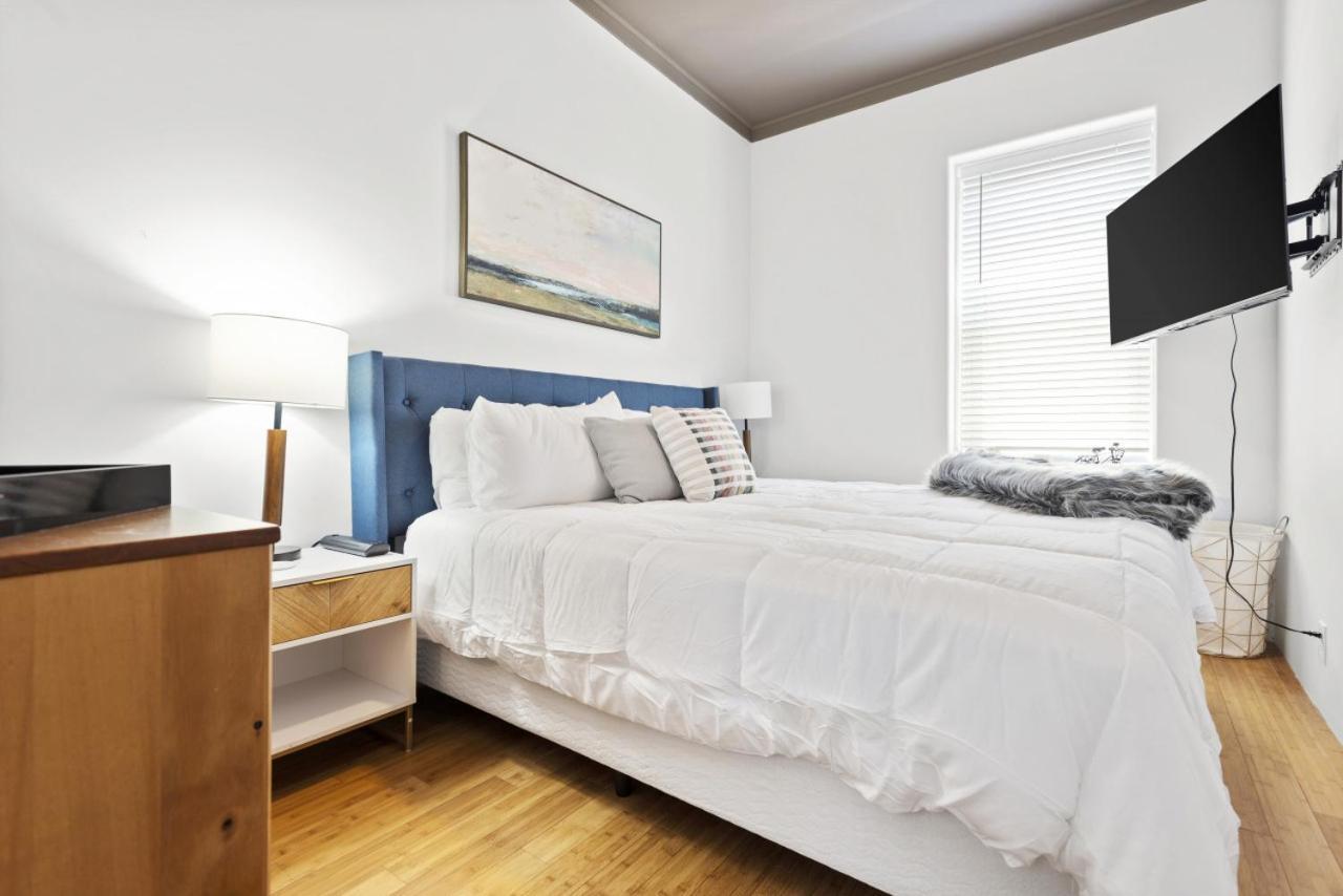 115 N Main Huge 2 Bedroom Unit On Main Street Saint Charles Eksteriør bilde